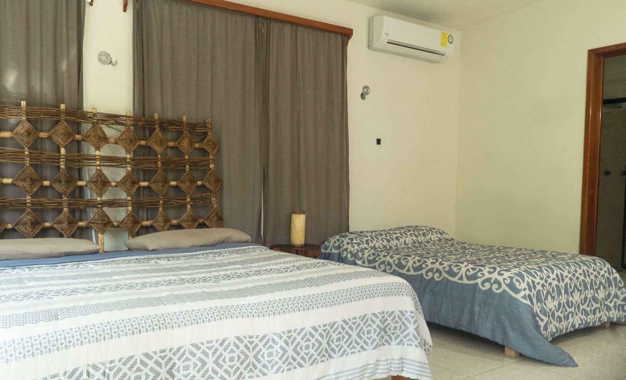 Hotel Pier Бакалар Екстериор снимка
